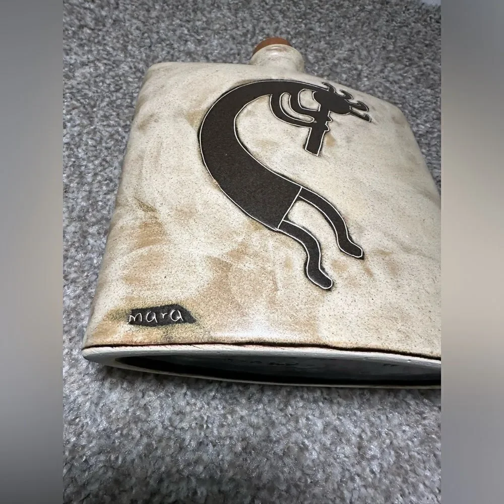 ‎Mara Kokopelli Design Decanter Stoneware Handmade